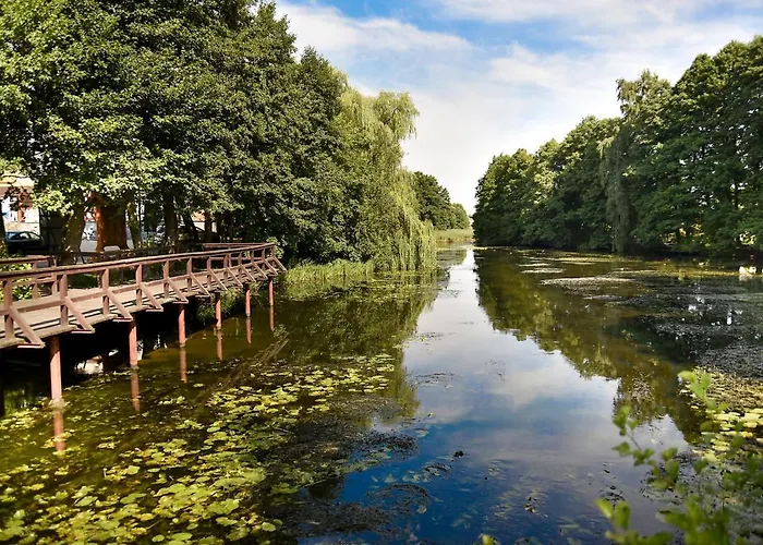 Domek Letniskowy Nad Stawem *